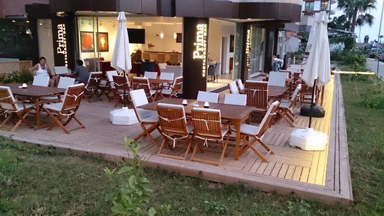 Prima Restaurant Bar